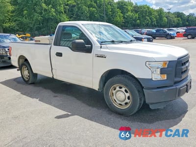 Czwarte zdjęcie samochodu z boku: 2016 FORD F150 VIN:1FTMF1C81GKD86126 - miniatura