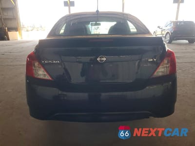 Zdjęcie 6 z 12 samochodu: 2017 NISSAN VERSA 1.6 S VIN:3N1CN7AP5HL803150 - miniatura