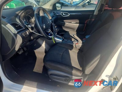 Zdjęcie 7 z 12 samochodu: 2018 NISSAN SENTRA SR VIN:3N1AB7AP9JY281017 - miniatura