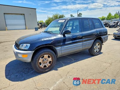 1998 TOYOTA RAV4 BASE JT3HP10V1W7075679 - główne zdjęcie licytacji z USA - miniatura