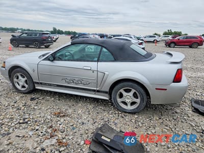 Drugie zdjęcie samochodu z przodu: 2003 FORD MUSTANG VIN:1FAFP44433F404976 - miniatura