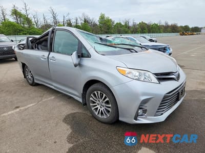 Czwarte zdjęcie samochodu z boku: 2019 TOYOTA SIENNA XLE 8-PASSENGER VIN:5TDYZ3DC5KS980517 - miniatura