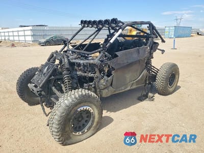 Drugie zdjęcie samochodu z przodu: 2019 CAN-AM MAVERICK X3 UTILITY VEHICLE VIN:3JBVXAW23KK001075 - miniatura