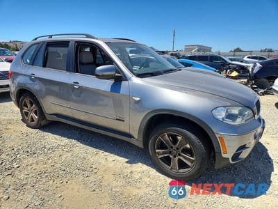Czwarte zdjęcie samochodu z boku: 2012 BMW X5 XDRIVE35I VIN:5UXZV4C53CL987623 - miniatura