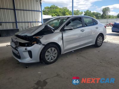 2020 KIA RIO S 3KPA24AD4LE353165 - główne zdjęcie licytacji z USA - miniatura