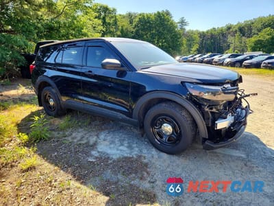 Czwarte zdjęcie samochodu z boku: 2023 FORD EXPLORER POLICE INTERCEPTOR VIN:1FM5K8AB6PGB99325 - miniatura