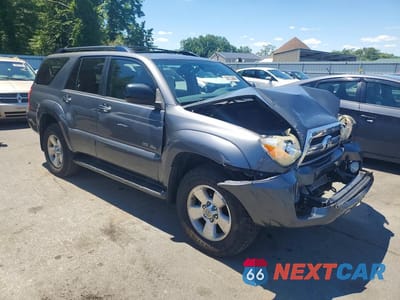 Czwarte zdjęcie samochodu z boku: 2007 TOYOTA 4RUNNER SR5 VIN:JTEBU14R070124433 - miniatura