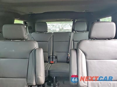 Zdjęcie 10 z 13 samochodu: 2022 CHEVROLET TAHOE K1500 Z71 VIN:1GNSKPKD7NR115362 - miniatura