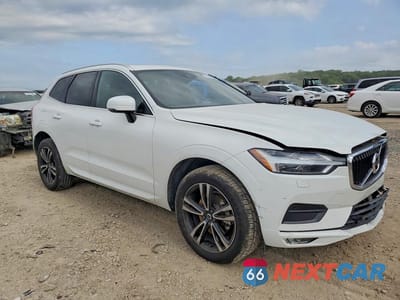 Czwarte zdjęcie samochodu z boku: 2020 VOLVO XC60 T5 MOMENTUM VIN:YV4102RKXL1601447 - miniatura