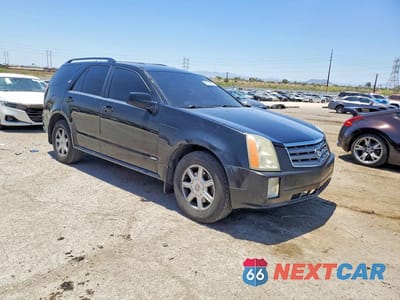 Czwarte zdjęcie samochodu z boku: 2004 CADILLAC SRX VIN:1GYEE637140160892 - miniatura