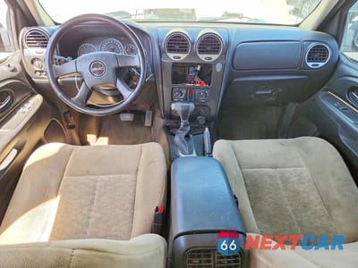 Zdjęcie 8 z 13 samochodu: 2007 GMC ENVOY VIN:1GKDT13S372112015 - miniatura