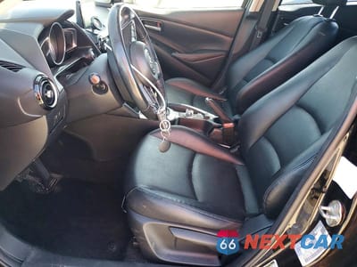 Zdjęcie 7 z 12 samochodu: 2019 TOYOTA YARIS XLE VIN:3MYDLBYV0KY519094 - miniatura