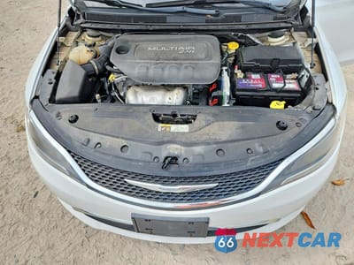 Zdjęcie 11 z 12 samochodu: 2016 CHRYSLER 200 LIMITED VIN:1C3CCCAB9GN149644 - miniatura