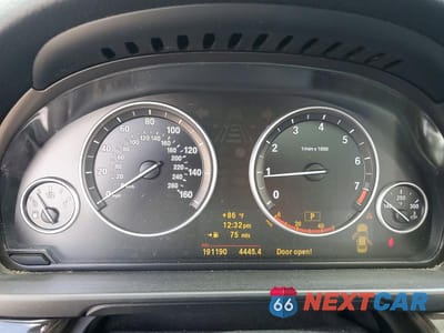 Zdjęcie 9 z 12 samochodu: 2011 BMW 528 I VIN:WBAFR1C59BC260585 - miniatura