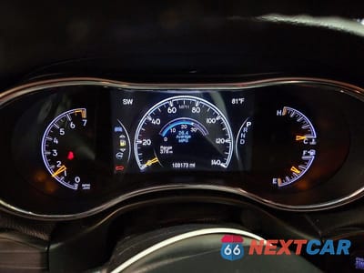 Zdjęcie 9 z 13 samochodu: 2021 JEEP GRAND CHEROKEE LIMITED VIN:1C4RJFBG6MC512979 - miniatura