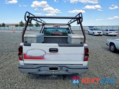 Zdjęcie 6 z 12 samochodu: 2005 CHEVROLET SILVERADO C1500 VIN:1GCEC14X65Z233202 - miniatura