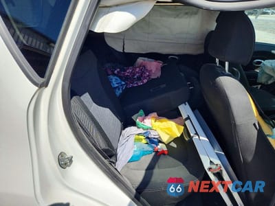 Zdjęcie 10 z 12 samochodu: 2019 KIA SOUL + VIN:KNDJP3A55K7695212 - miniatura