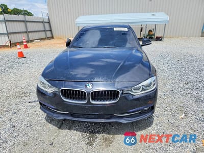 Piąte zdjęcie samochodu w środku: 2017 BMW 330 I VIN:WBA8B9G54HNU50975 - miniatura