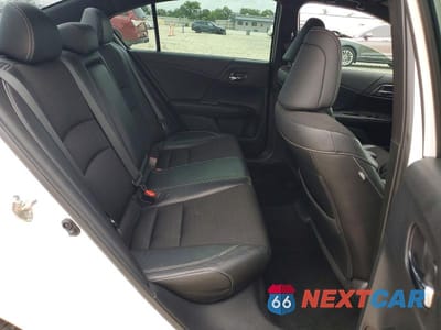 Zdjęcie 10 z 13 samochodu: 2017 HONDA ACCORD SPORT VIN:1HGCR2F56HA124766 - miniatura