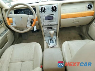 Zdjęcie 8 z 12 samochodu: 2009 LINCOLN MKZ VIN:3LNHM26T89R602898 - miniatura