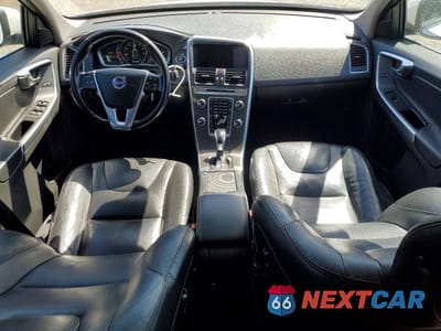 Zdjęcie 8 z 13 samochodu: 2015 VOLVO XC60 T5 PREMIER VIN:YV426MDB2F2586155 - miniatura