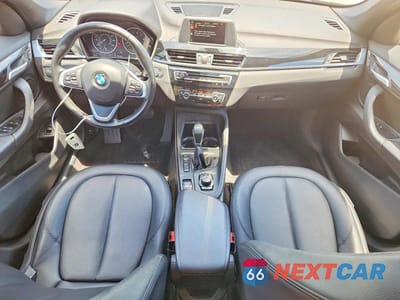 Zdjęcie 8 z 12 samochodu: 2017 BMW X1 SDRIVE28I VIN:WBXHU7C35H5H37964 - miniatura