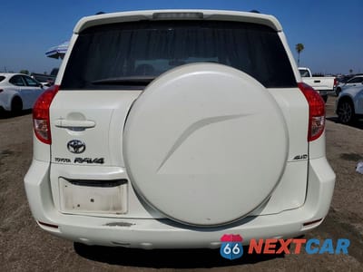 Zdjęcie 6 z 13 samochodu: 2006 TOYOTA RAV4 LIMITED VIN:JTMBD31V365043381 - miniatura
