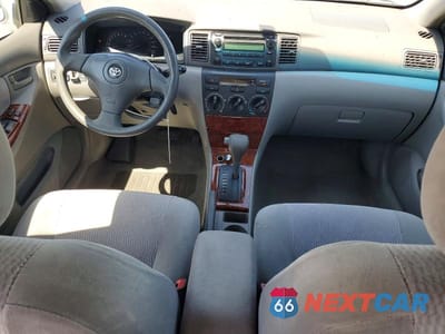 Zdjęcie 8 z 12 samochodu: 2006 TOYOTA COROLLA LE VIN:1NXBR32E26Z597545 - miniatura
