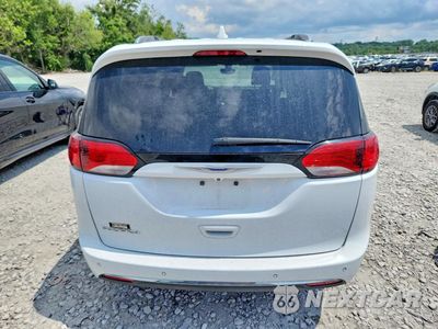 Zdjęcie 6 z 14 samochodu: 2019 CHRYSLER PACIFICA TOURING L VIN:2C4RC1BG5KR626604 - miniatura