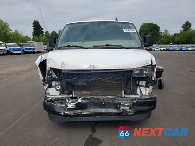 Piąte zdjęcie samochodu w środku: 2025 CHEVROLET EXPRESS G2500 VIN:1GCWGAFP7S1115644 - miniatura