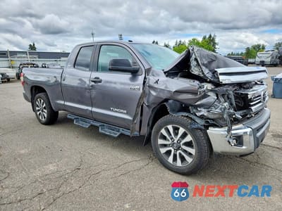 Czwarte zdjęcie samochodu z boku: 2017 TOYOTA TUNDRA SR5 VIN:5TFRY5F18HX217070 - miniatura