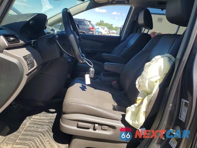 Zdjęcie 7 z 13 samochodu: 2016 HONDA ODYSSEY EXL VIN:5FNRL5H60GB162095 - miniatura