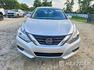 Piąte zdjęcie samochodu w środku: 2016 NISSAN ALTIMA 2.5 SR VIN:1N4AL3AP6GC210139 - miniatura
