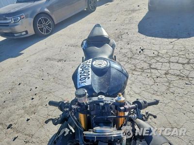 Piąte zdjęcie samochodu w środku: 2010 YAMAHA YZFR6 VIN:JYARJ16E8AA020470 - miniatura