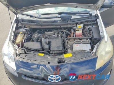 Zdjęcie 11 z 12 samochodu: 2010 TOYOTA PRIUS II VIN:JTDKN3DU4A5093117 - miniatura