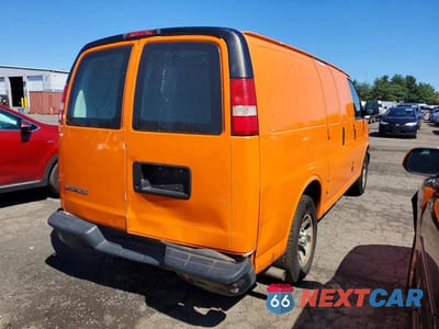 Trzecie zdjęcie samochodu z tyłu: 2010 CHEVROLET EXPRESS G1500 VIN:1GCUGADX4A1150117 - miniatura