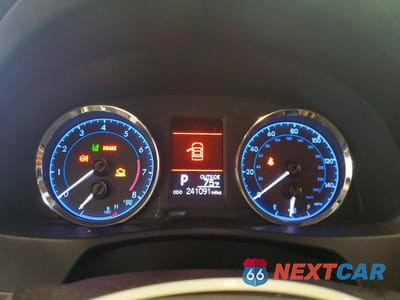 Zdjęcie 9 z 12 samochodu: 2019 TOYOTA COROLLA LE VIN:5YFBURHE8KP931159 - miniatura