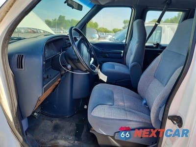Zdjęcie 7 z 13 samochodu: 1995 FORD ECONOLINE E350 SUPER DUTY VIN:1FBJS31H6SHB83062 - miniatura