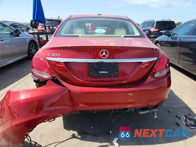 Zdjęcie 6 z 12 samochodu: 2017 MERCEDES-BENZ C 300 VIN:55SWF4JB6HU228788 - miniatura