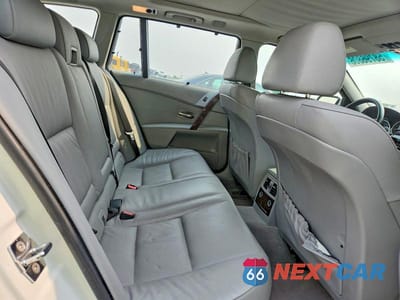 Zdjęcie 10 z 12 samochodu: 2006 BMW 530 XIT VIN:WBANN73516CN01930 - miniatura