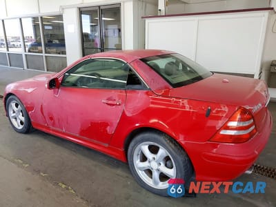 Drugie zdjęcie samochodu z przodu: 2001 MERCEDES-BENZ SLK 320 VIN:WDBKK65F91F200746 - miniatura