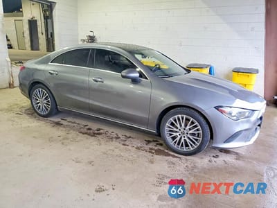 Czwarte zdjęcie samochodu z boku: 2021 MERCEDES-BENZ CLA 250 4MATIC VIN:W1K5J4HB8MN157872 - miniatura