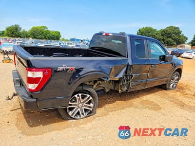 Trzecie zdjęcie samochodu z tyłu: 2023 FORD F150 SUPER CAB VIN:1FTEX1EP1PKF80290 - miniatura