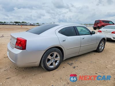 Trzecie zdjęcie samochodu z tyłu: 2010 DODGE CHARGER RALLYE VIN:2B3CA9CV3AH228966 - miniatura