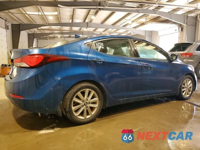 Trzecie zdjęcie samochodu z tyłu: 2015 HYUNDAI ELANTRA SE VIN:KMHDH4AEXFU251648 - miniatura