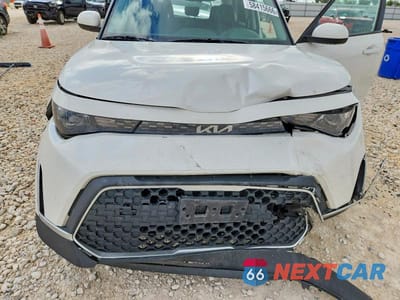 Zdjęcie 11 z 12 samochodu: 2023 KIA SOUL LX VIN:KNDJ23AU7P7863414 - miniatura