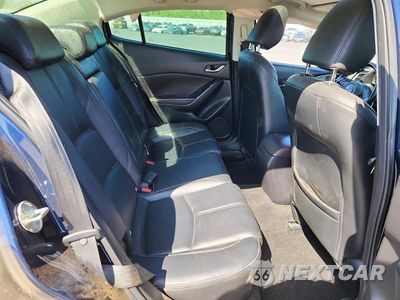 Zdjęcie 10 z 12 samochodu: 2018 MAZDA 3 TOURING VIN:3MZBN1V3XJM168081 - miniatura
