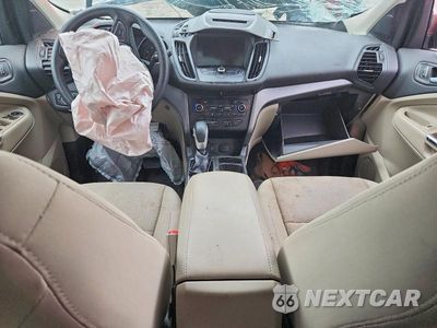 Zdjęcie 8 z 13 samochodu: 2018 FORD ESCAPE SE VIN:1FMCU0GD0JUB51758 - miniatura