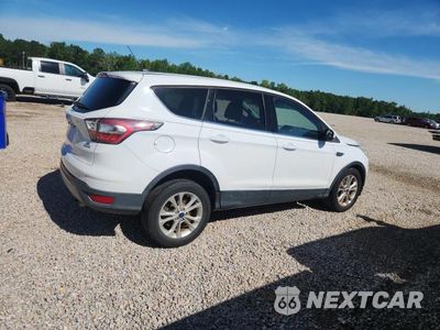 Trzecie zdjęcie samochodu z tyłu: 2017 FORD ESCAPE SE VIN:1FMCU0GD3HUB05299 - miniatura