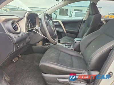 Zdjęcie 7 z 14 samochodu: 2014 TOYOTA RAV4 XLE VIN:2T3WFREV8EW121198 - miniatura